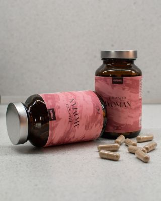 Co znamená být ženou? Někdy spousta energie. Jindy PMS, nafouknuté břicho, horší spánek i nálada. Prostě kolísání během...