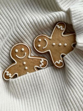 Vánoce jsou za rohem – cukroví, bramborový salát, vaječňák, vínečko, perník… prostě sváteční klasika. 🎄 A protože už i nám...